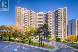 #517 - 10 EDGECLIFFE GOLFWAY Toronto, ON M3C 3A3