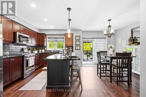 Kitchen - 10 - 571 Longworth Avenue E, Clarington, ON 