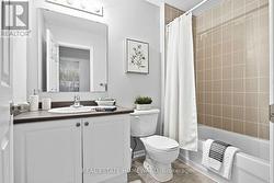 Main Bathroom - 