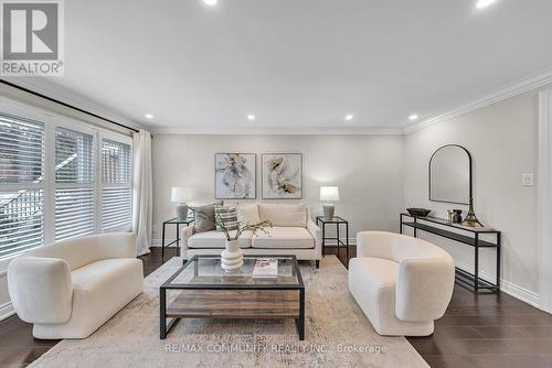 43 Fieldwood Drive, Toronto, ON 