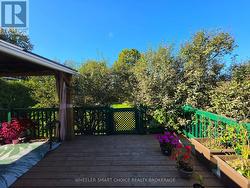 Lots of room on the deck - 