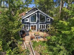 19 STANLEY AVENUE Oro-Medonte, ON L0L 2X0