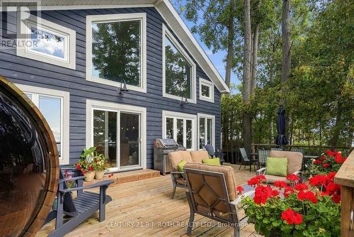 19 Stanley Avenue, Oro-Medonte, ON 