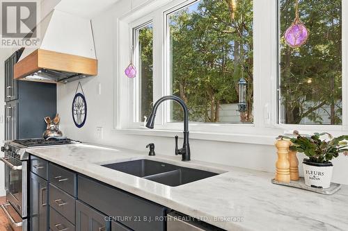 19 Stanley Avenue, Oro-Medonte, ON 