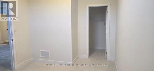 LOWER - 807 GRIFFIN TRAIL , Peterborough, Ontario K0K 1J0 5