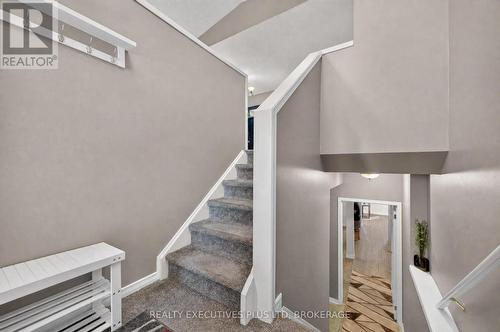 7802 Sabine Drive, Niagara Falls (Ascot), ON 