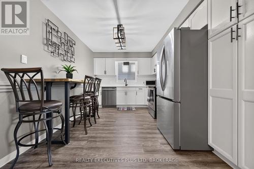 7802 Sabine Drive, Niagara Falls (Ascot), ON 