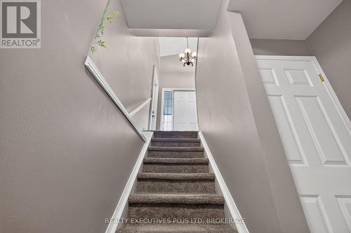 7802 Sabine Drive, Niagara Falls (Ascot), ON 