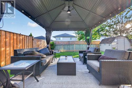 7802 Sabine Drive, Niagara Falls (Ascot), ON 