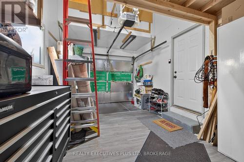 7802 Sabine Drive, Niagara Falls (Ascot), ON 