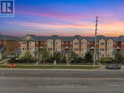 16 - 3975 EGLINTON AVENUE W Mississauga, ON L5M 0E7
