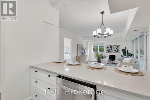 202 - 8302 Islington Avenue, Vaughan, ON 