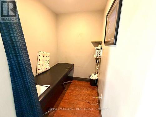 2 - 4025 Brandon Gate Drive, Mississauga, ON 