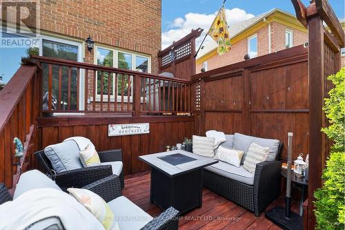669 Kingsmere Avenue, Newmarket, ON 