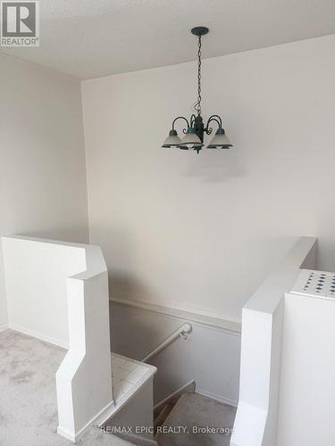 UPPER/2ND FLOOR - 1044 KINGSTON ROAD , Toronto, Ontario M4E 1T4 4