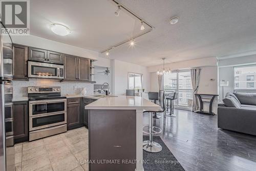 513 - 872 SHEPPARD AVENUE W , Toronto, Ontario M3H 5V5 4