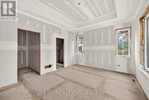 207 Merritt Court, North Middlesex (Parkhill), ON 
