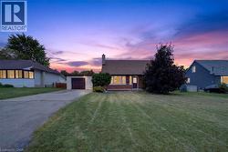 176 AVALON Place Kitchener, ON N2M 4N8