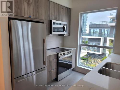 210 - 15 WATERGARDEN DRIVE , Mississauga, Ontario L5R 1B2 5