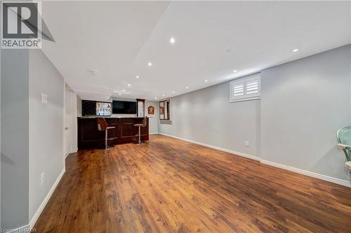 2284 Mansfield Drive, Burlington, ON 