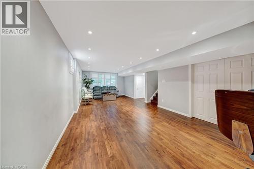 2284 Mansfield Drive, Burlington, ON 