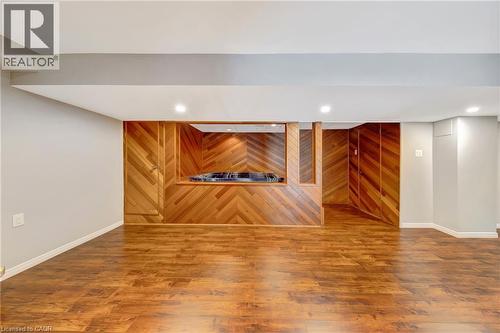 2284 Mansfield Drive, Burlington, ON 