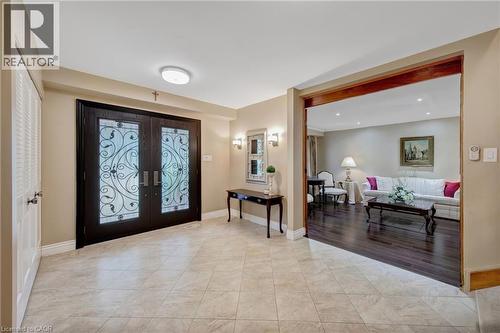 2284 Mansfield Drive, Burlington, ON 