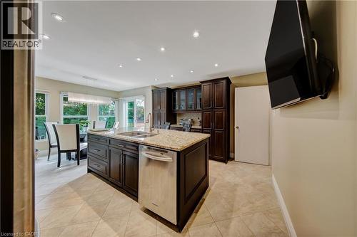 2284 Mansfield Drive, Burlington, ON 