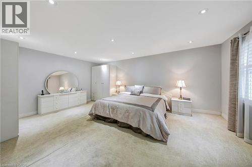 2284 Mansfield Drive, Burlington, ON 
