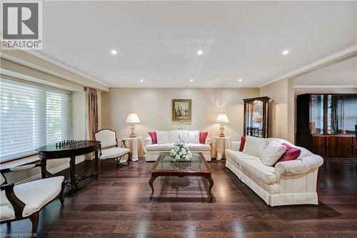2284 Mansfield Drive, Burlington, ON 