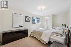 2nd bedroom with 3 pc en-suite and walk-in closet - 