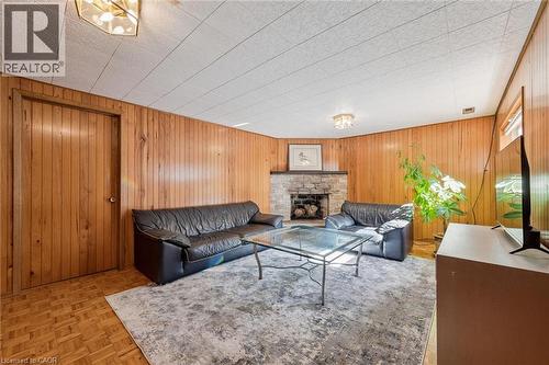 19 Christine Crescent, Kitchener, ON 