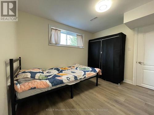 BSMT - 384 MAPLE LEAF DRIVE , Toronto, Ontario M6L 1P6 5