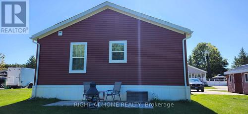 207 Spruce Street, West Grey, ON 