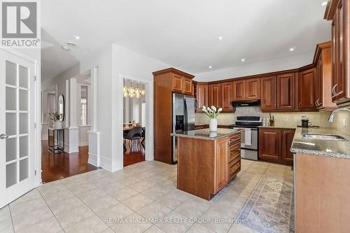 212 Janet Way, Ottawa, ON 