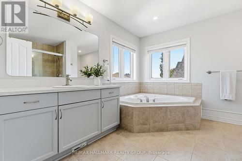 212 Janet Way, Ottawa, ON 
