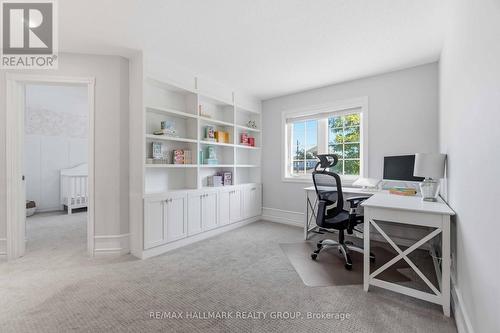 212 Janet Way, Ottawa, ON 