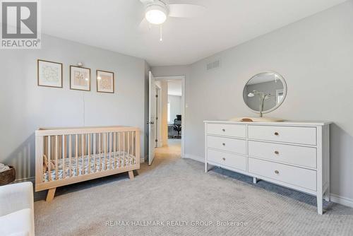 212 Janet Way, Ottawa, ON 