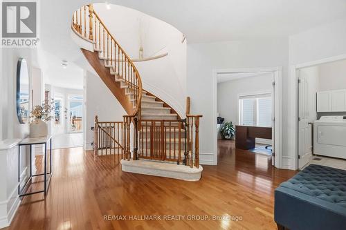 212 Janet Way, Ottawa, ON 