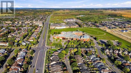 212 Janet Way, Ottawa, ON 