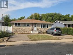 2776 Eastview Saskatoon, SK S7J 3H5