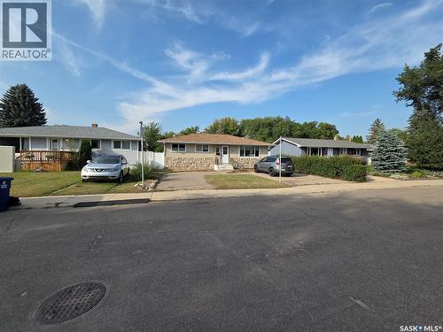 2776 Eastview, Saskatoon, SK 