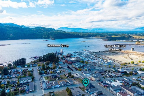 5036 Argyle St, Port Alberni, BC 