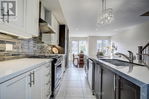 32 Mcgurran Lane, Richmond Hill, ON 