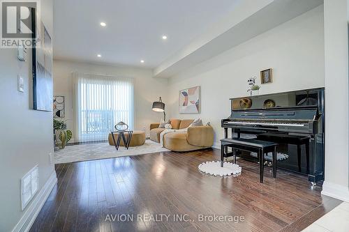 32 Mcgurran Lane, Richmond Hill, ON 