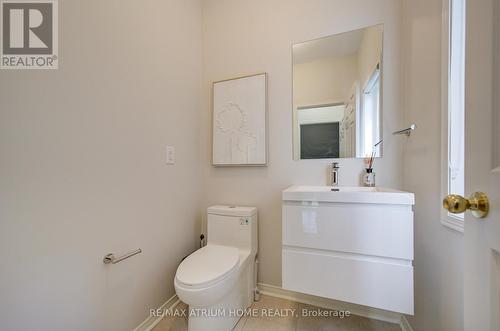 126 Hartney Drive, Richmond Hill, ON 