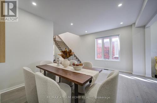 126 Hartney Drive, Richmond Hill, ON 