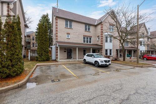 9 - 119 D'Ambrosio Drive, Barrie, ON 