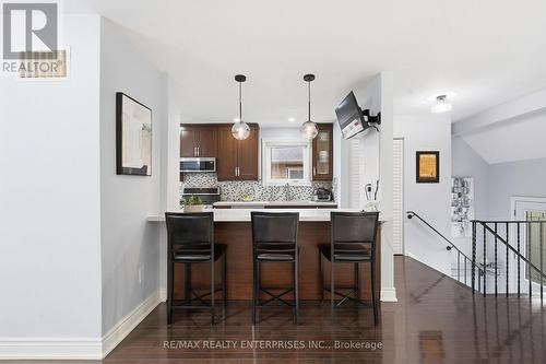 2506 Cobbinshaw Circle, Mississauga, ON 