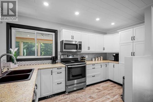 879 Lake Bernard Road S, Sundridge, ON 